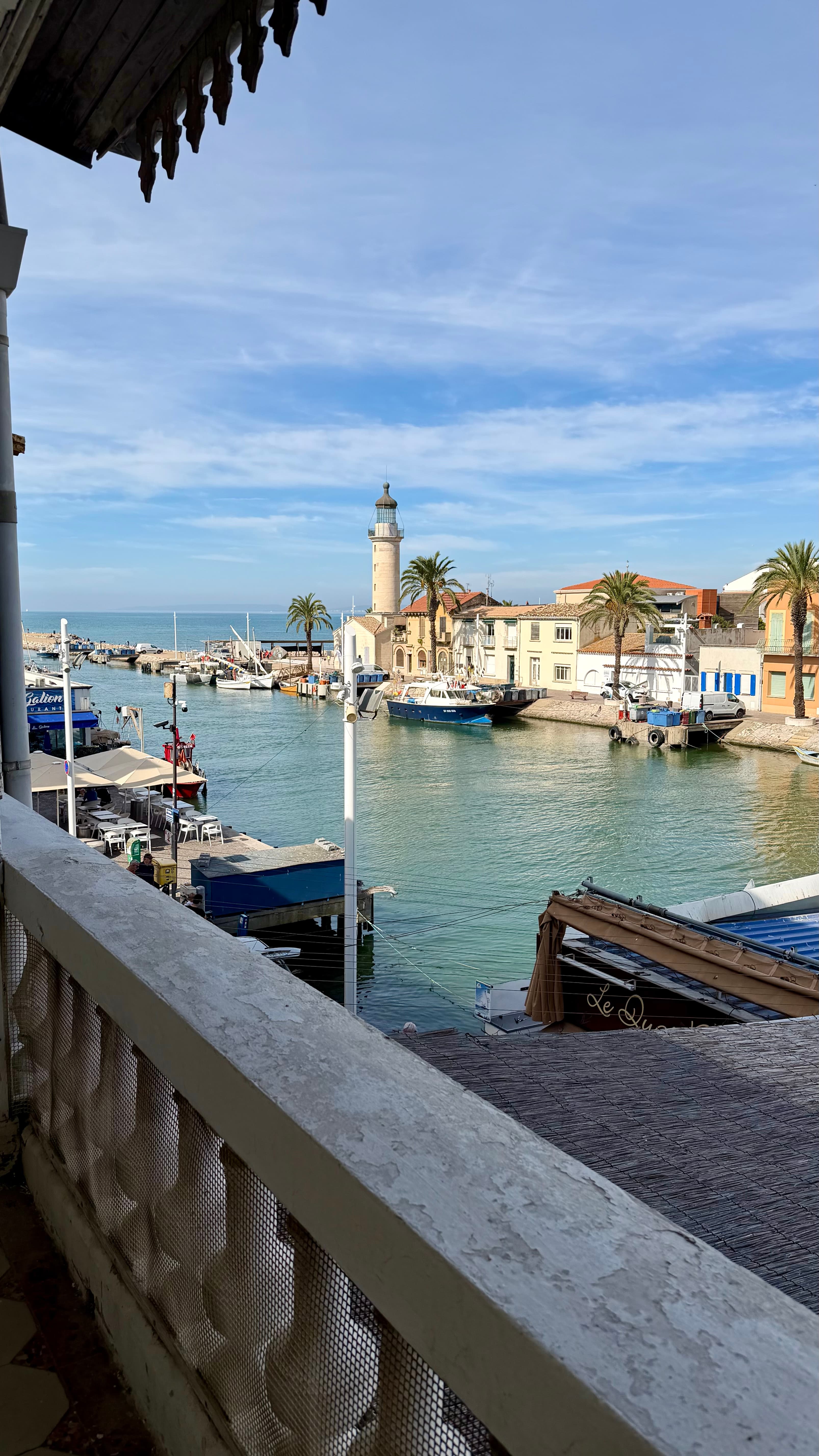 EN EXCLUSIVITE : Duplex de 47 m² avec terrasse - Vue mer & canal - Photo 2