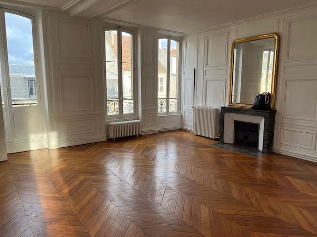 Dans hôtel particulier, appartement de caractère 6 P, 170m2 - Photo 2