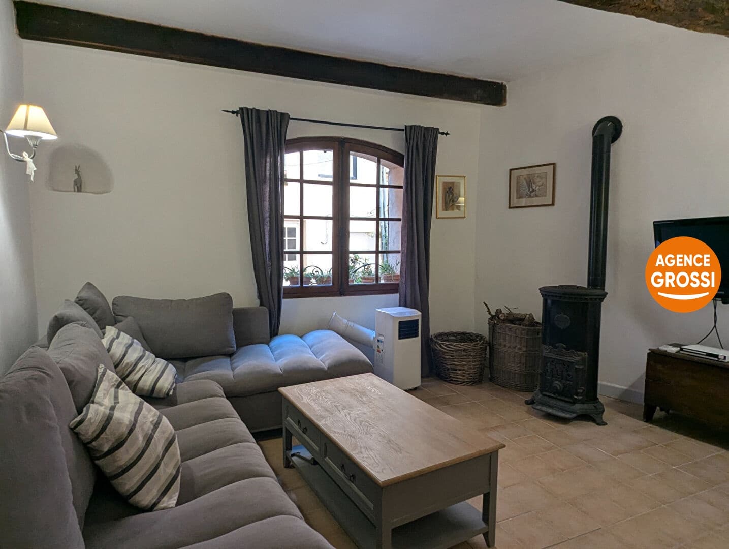 VILLECROZE, charmante maison de village de 4 pièces et mezzanine - Photo 4