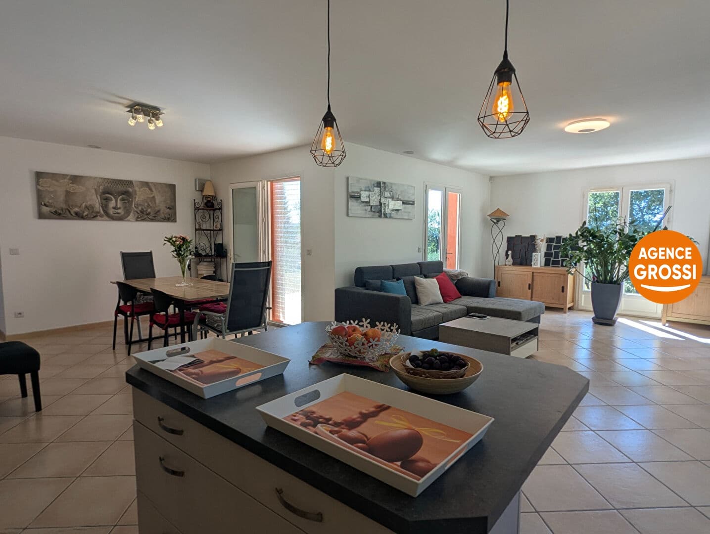 VILLECROZE, villa avec piscine, vue campagne sur terrain 7715m² - Photo 3