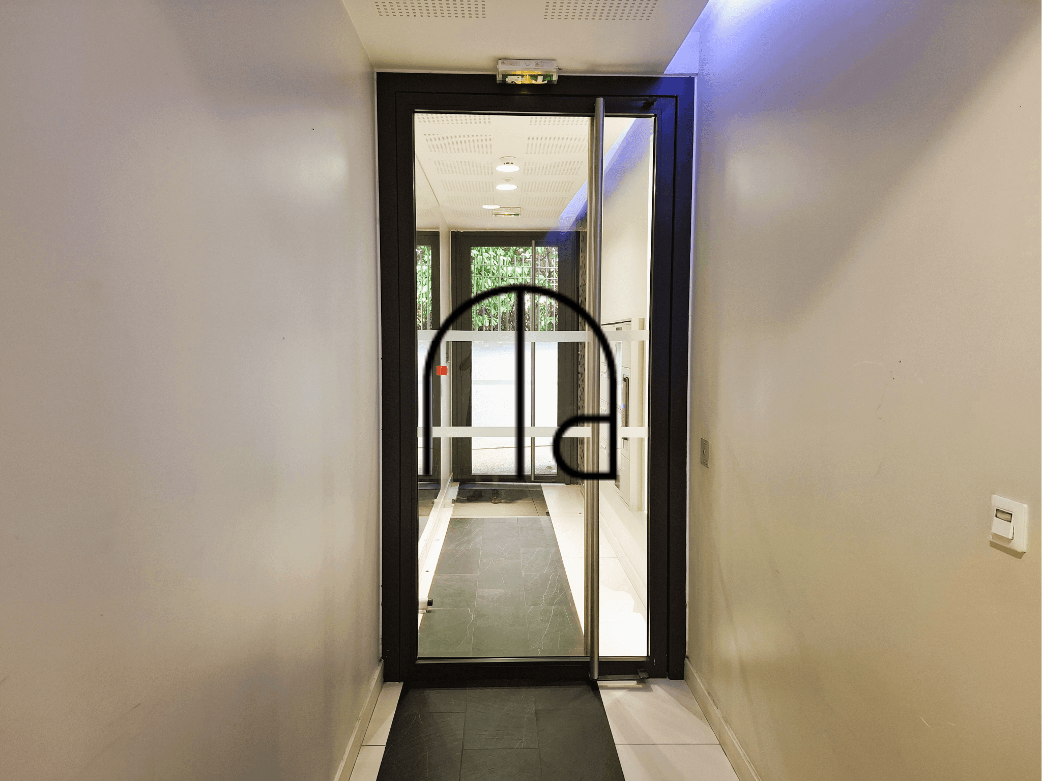 À LOUER - GRAND 2 PIÈCES AVEC PARKING - BOULOGNE-BILLANCOURT - Photo 9