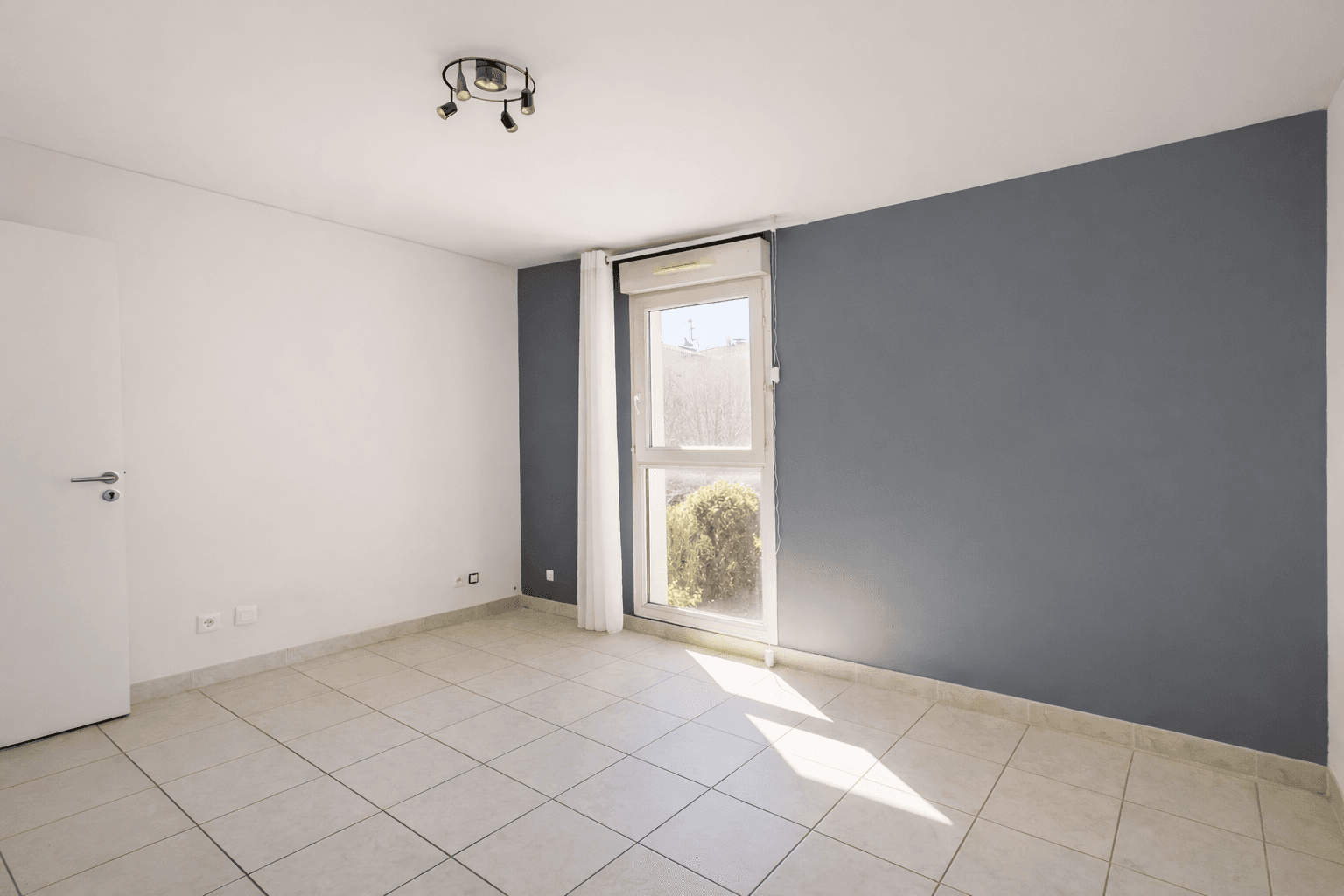 Appartement 3 pièces avec grande Loggia et cuisine d'été - Photo 6