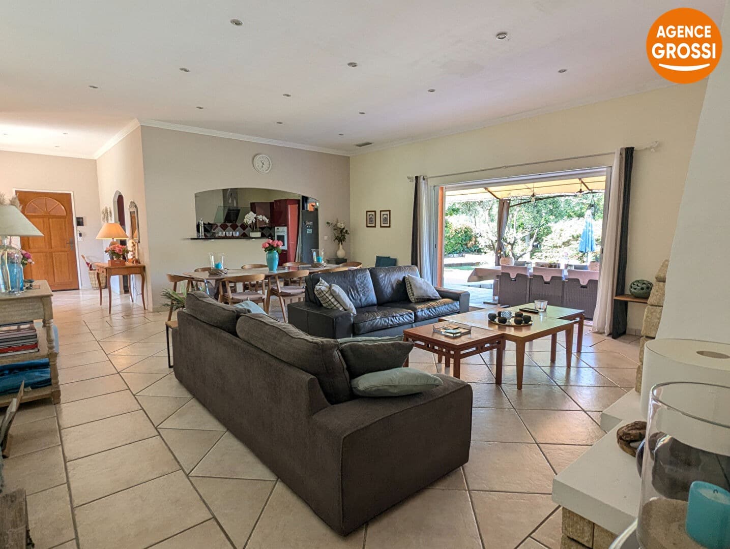 SALERNES, villa de plain-pied au calme, garage, piscine. - Photo 2