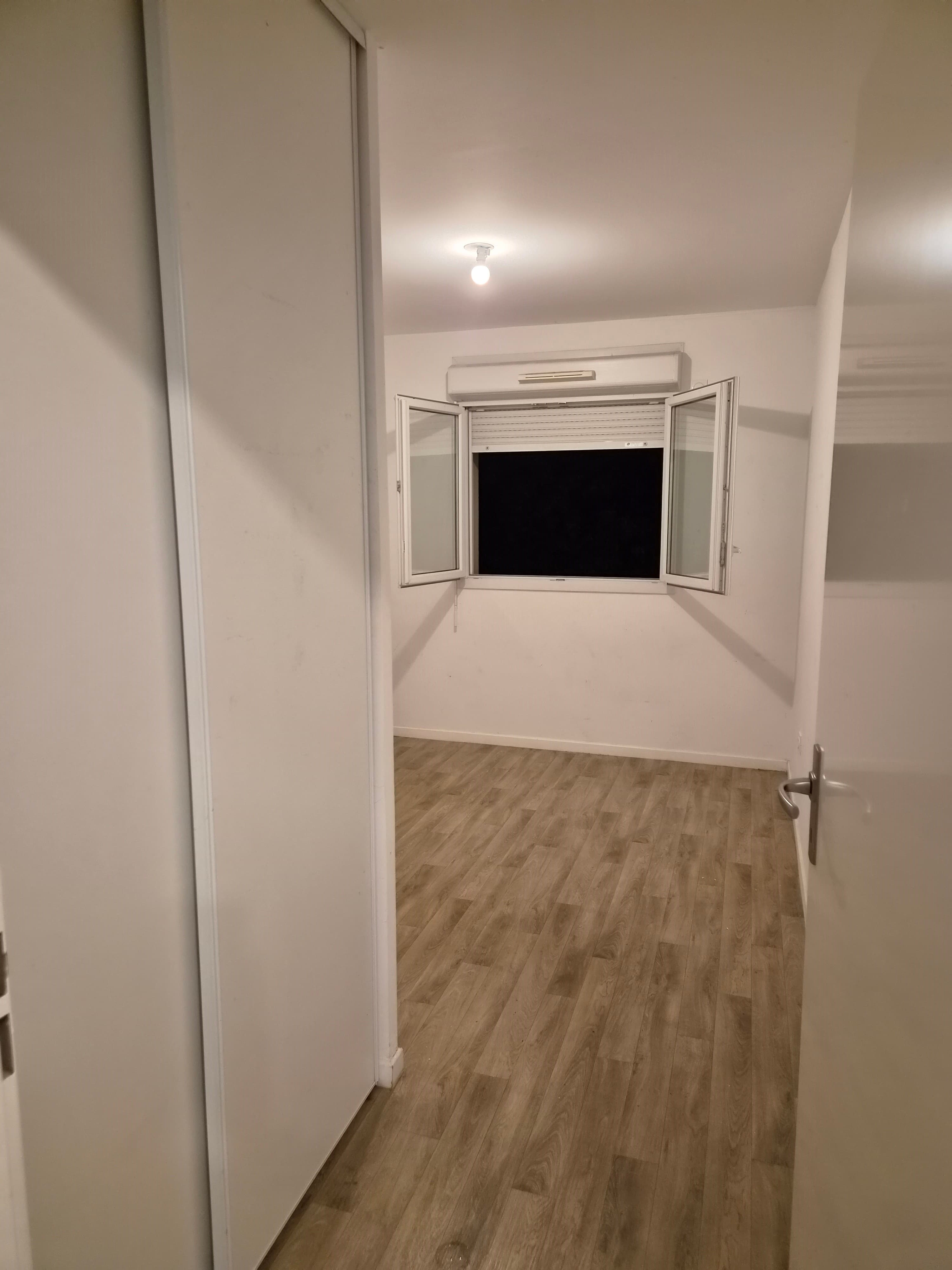 Appartement 4 pièces dans résidence de 2020 à Combs la Ville - Photo 2