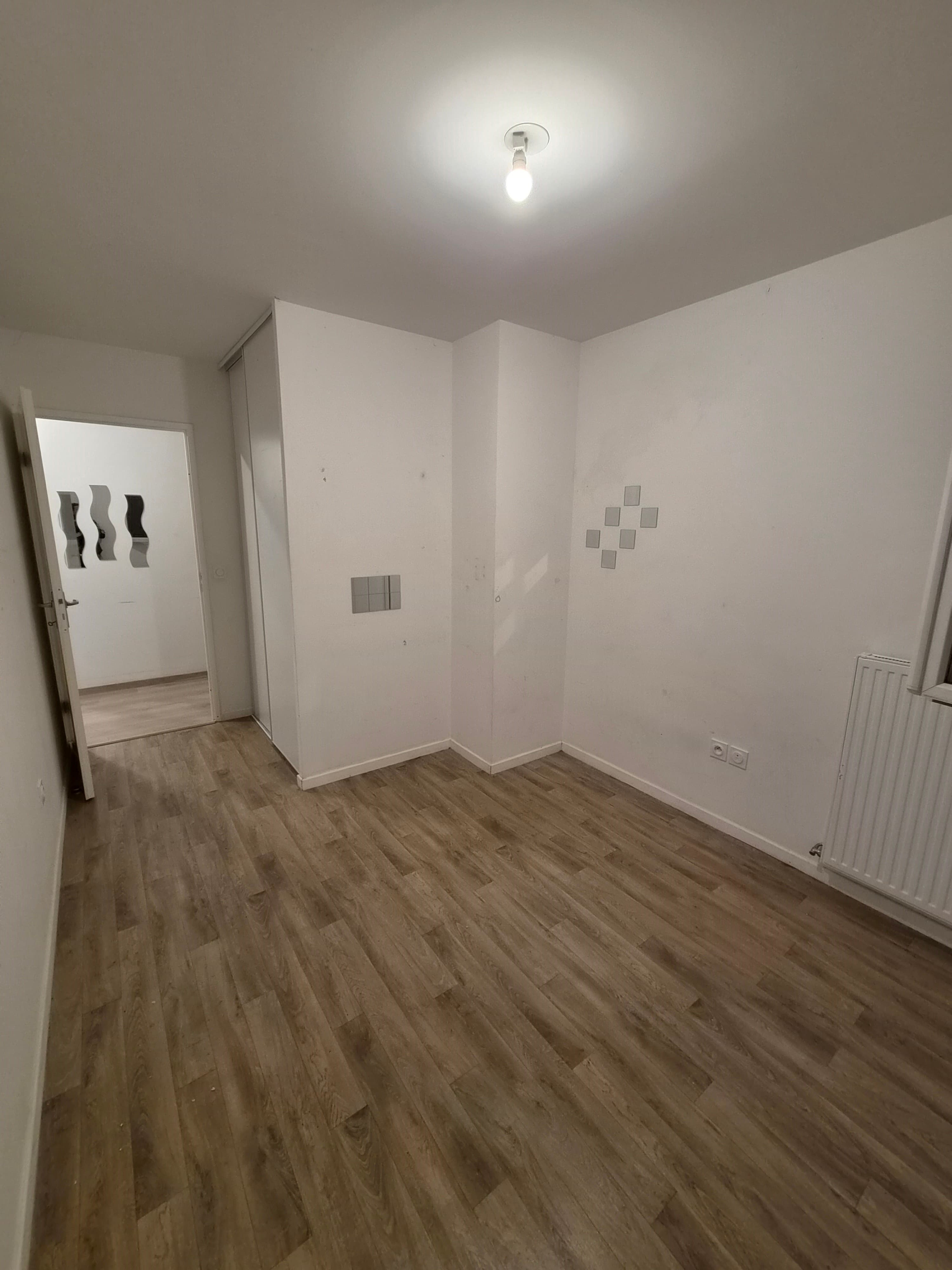 Appartement 4 pièces dans résidence de 2020 à Combs la Ville - Photo 3
