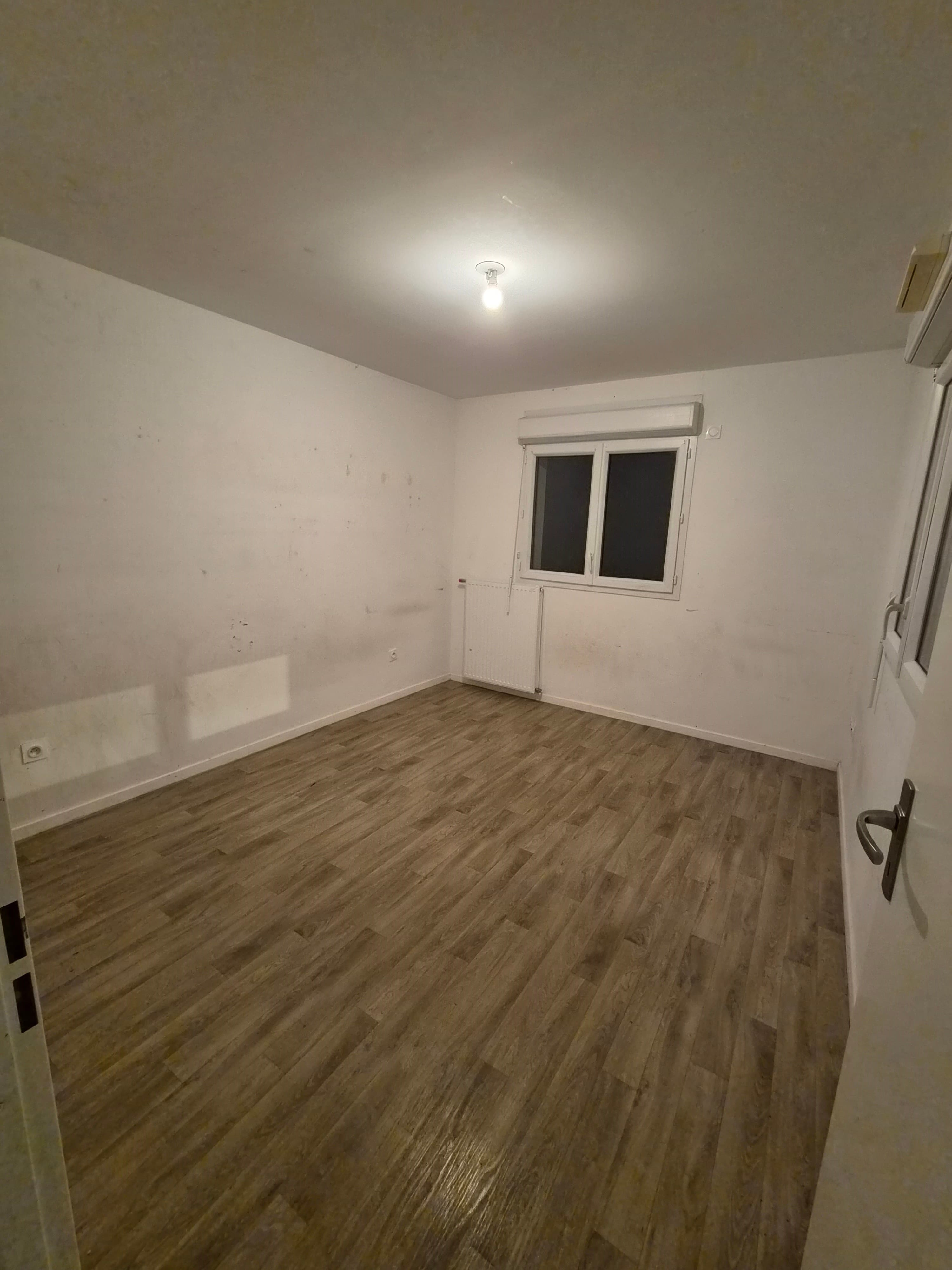 Appartement 4 pièces dans résidence de 2020 à Combs la Ville - Photo 4
