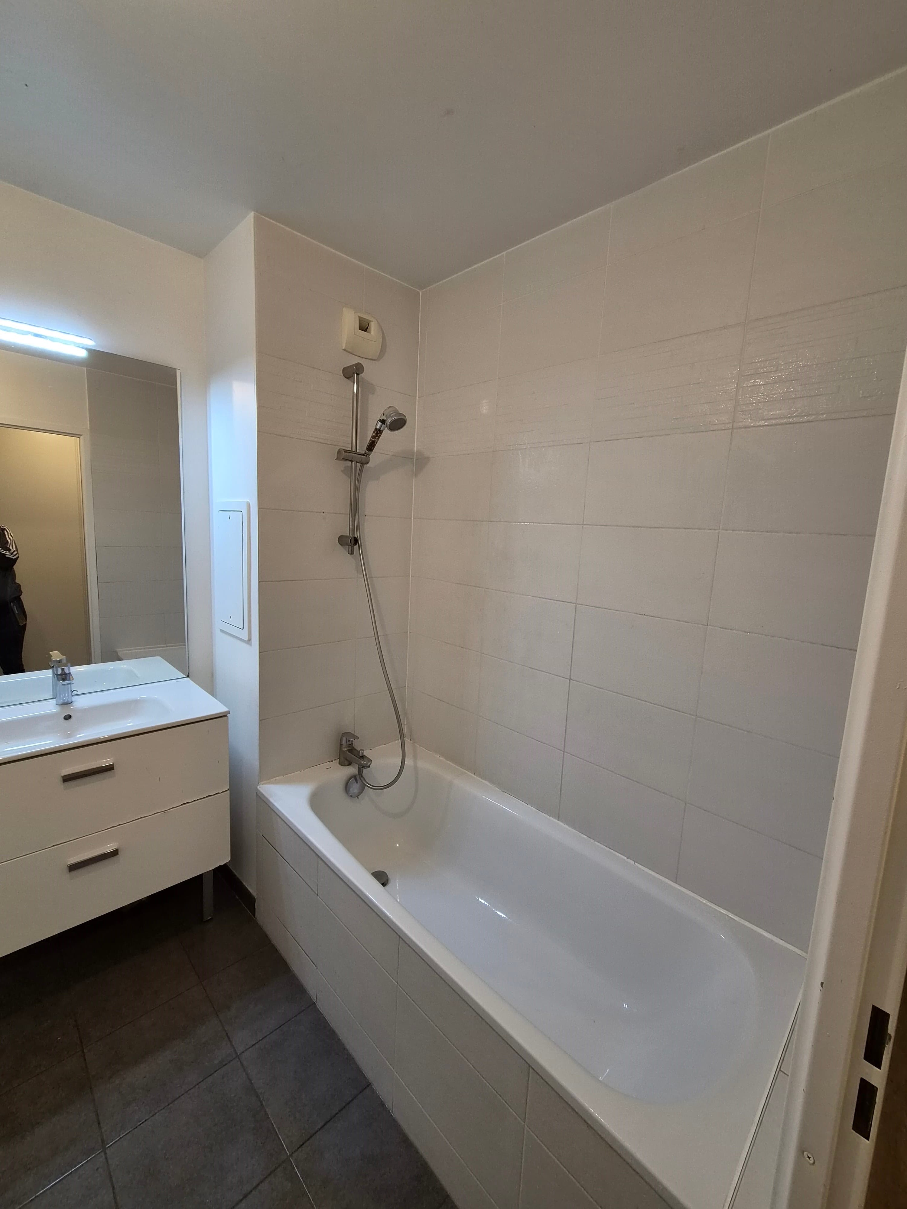 Appartement 4 pièces dans résidence de 2020 à Combs la Ville - Photo 7
