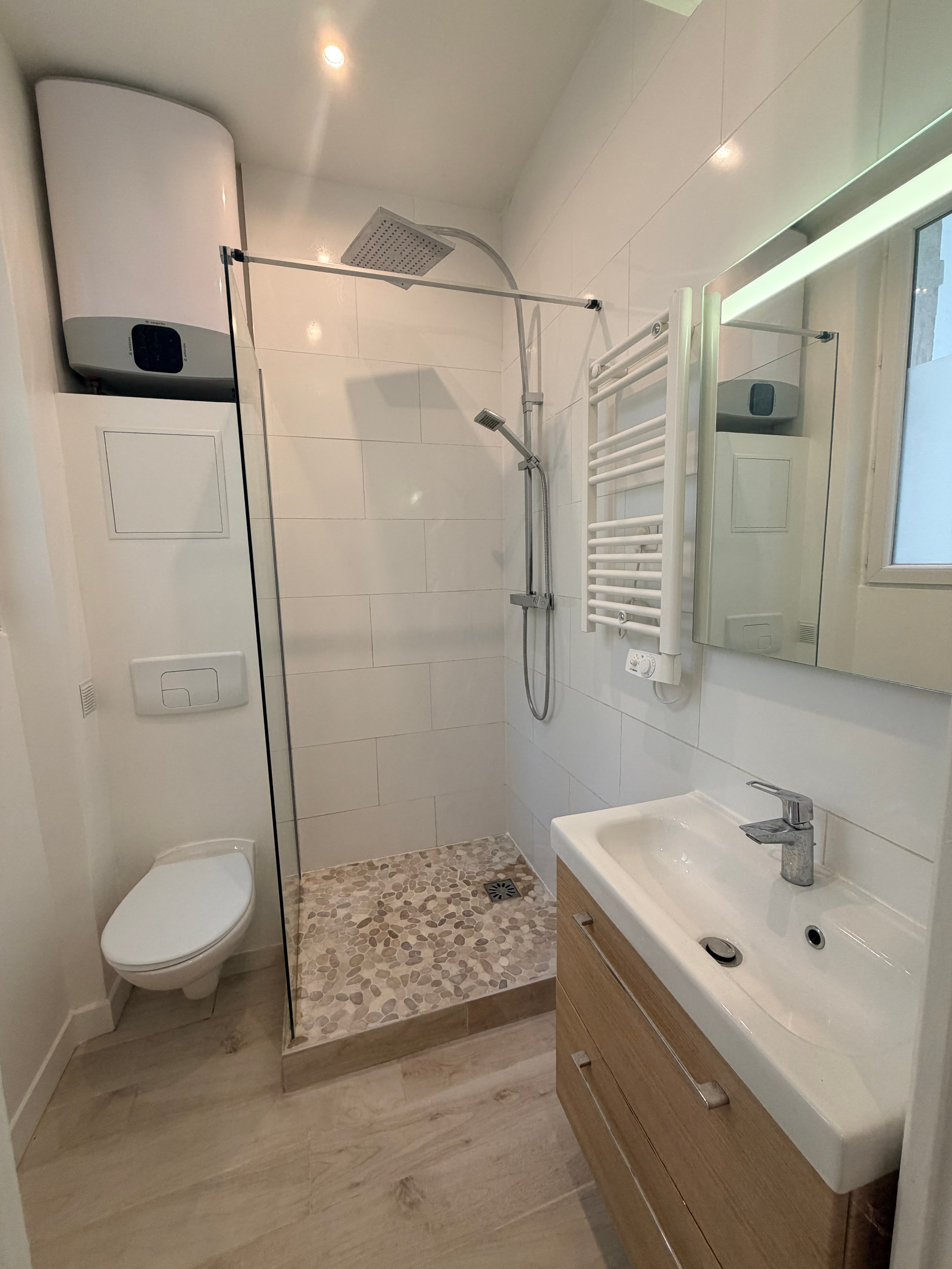 STUDIO ideal invesstisseurs ou pied à terre - rue Benard - Photo 4