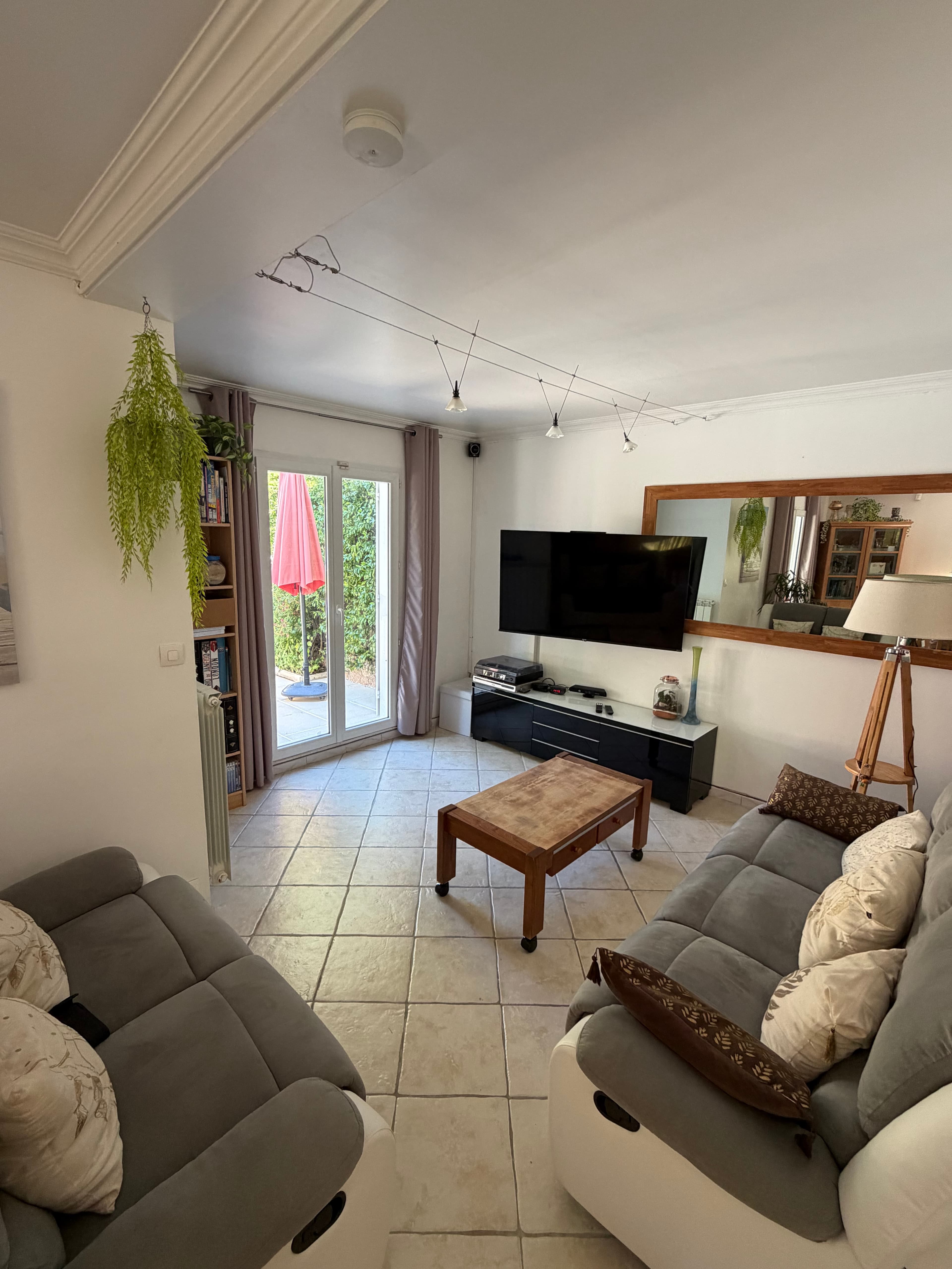 EXCLUSIVITÉ - 4 chambres + piscine Hautes Viougues - Photo 7