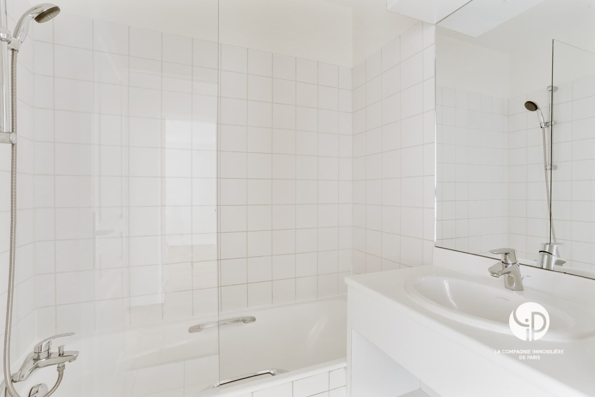 Location vide - Neuilly S/S - Sablons - CDG - 3p - 2ch - 84 m2 - Photo 6