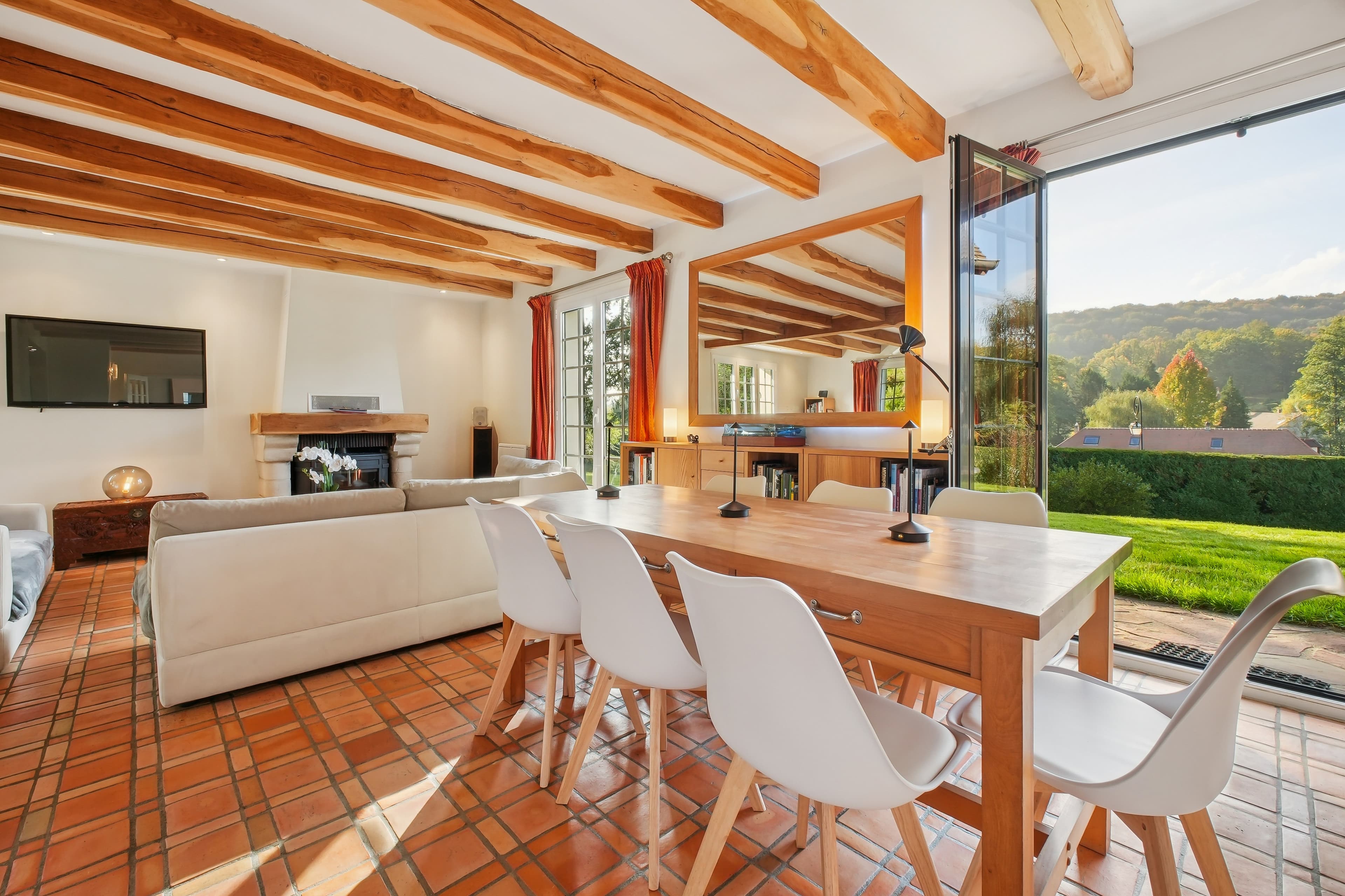 VUE PANORAMIQUE VALLEE- COTEAU SUD - PROPRIÉTÉ RÉNOVÉE 215 m2 - Photo 5