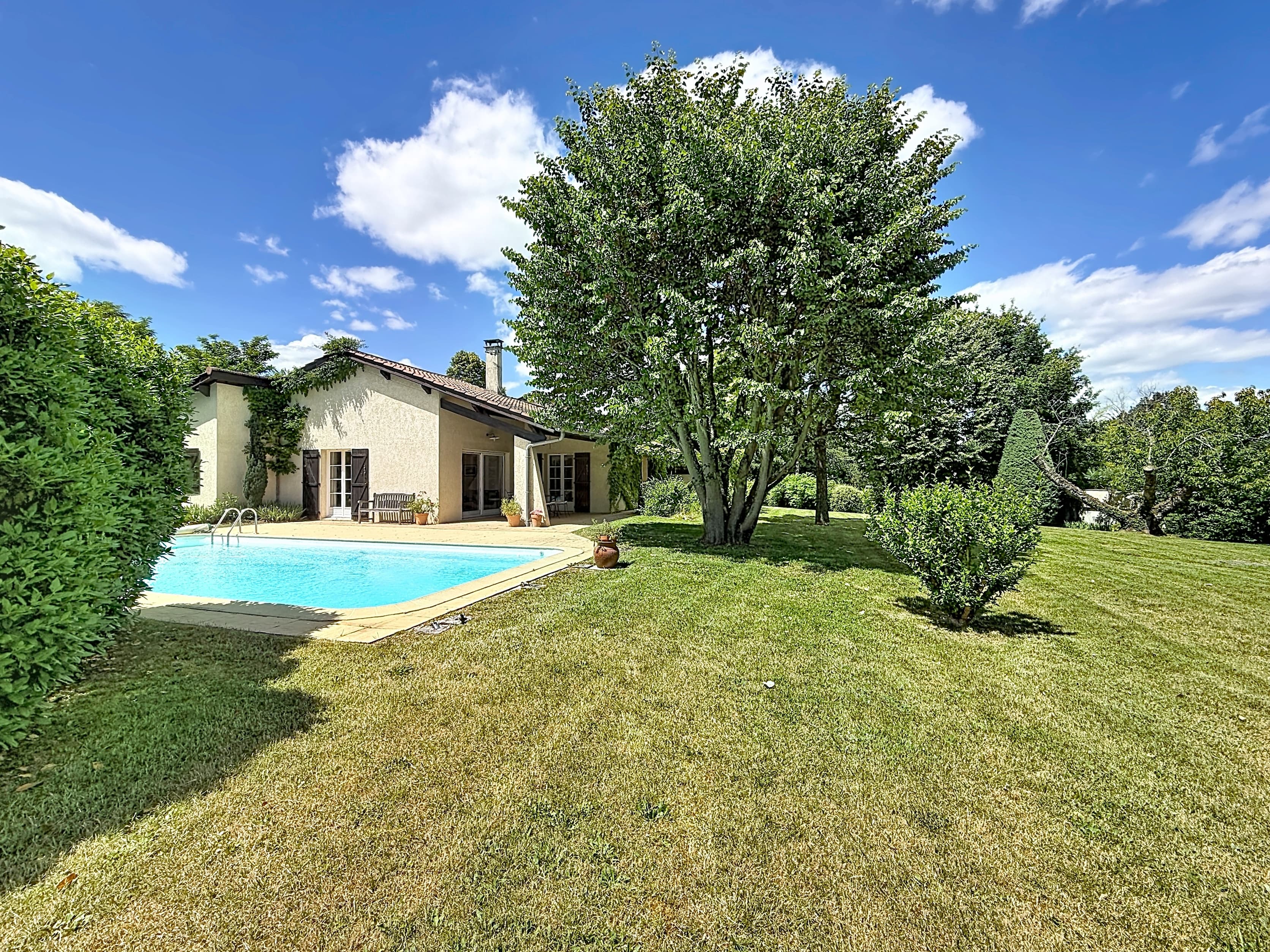 Maison familiale, sur un terrain exceptionnel de 3000 m² - Photo 2