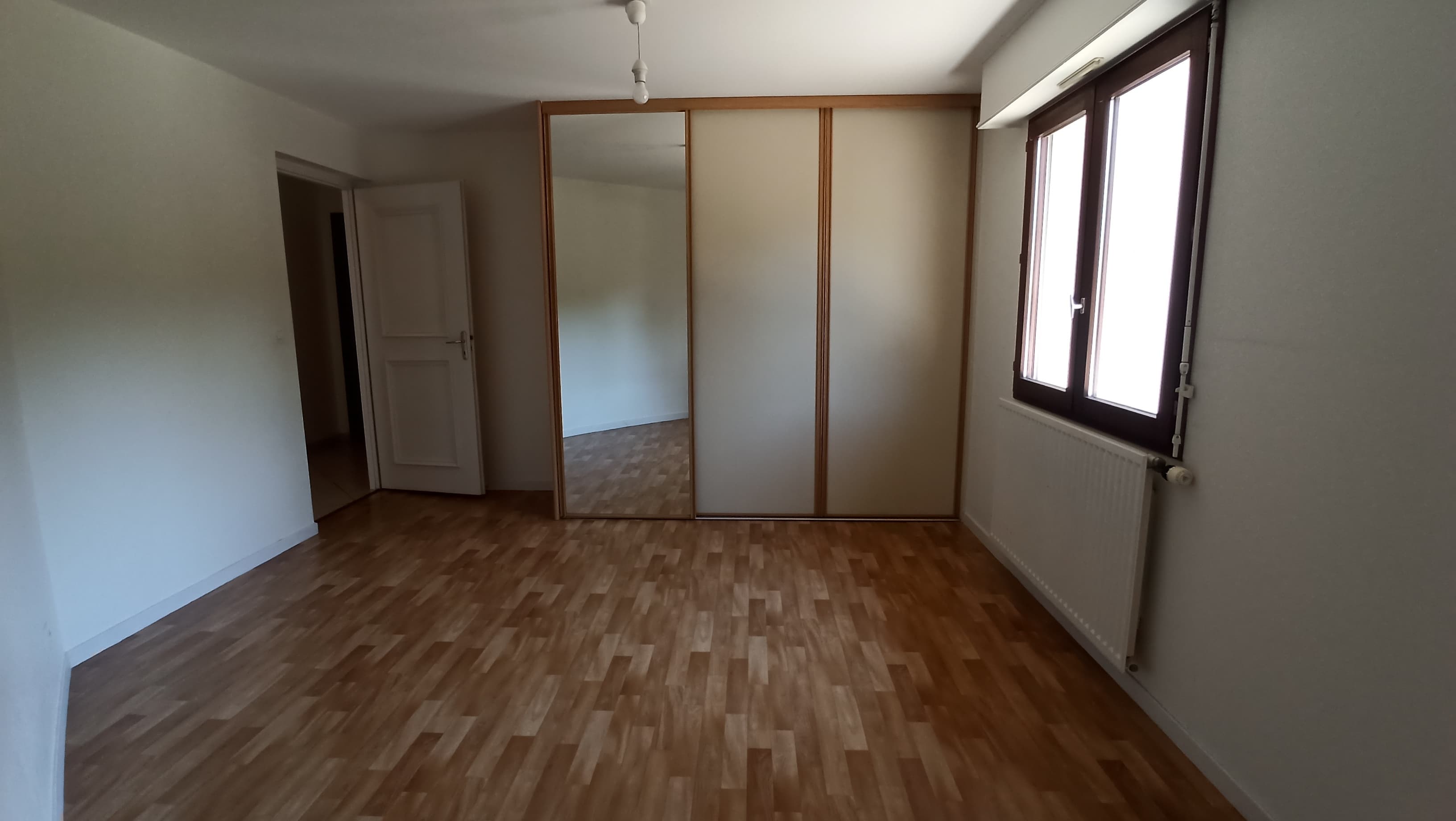 Appartement T4 avec grand séjour et terrasse centre Saint-Jorioz - Photo 5