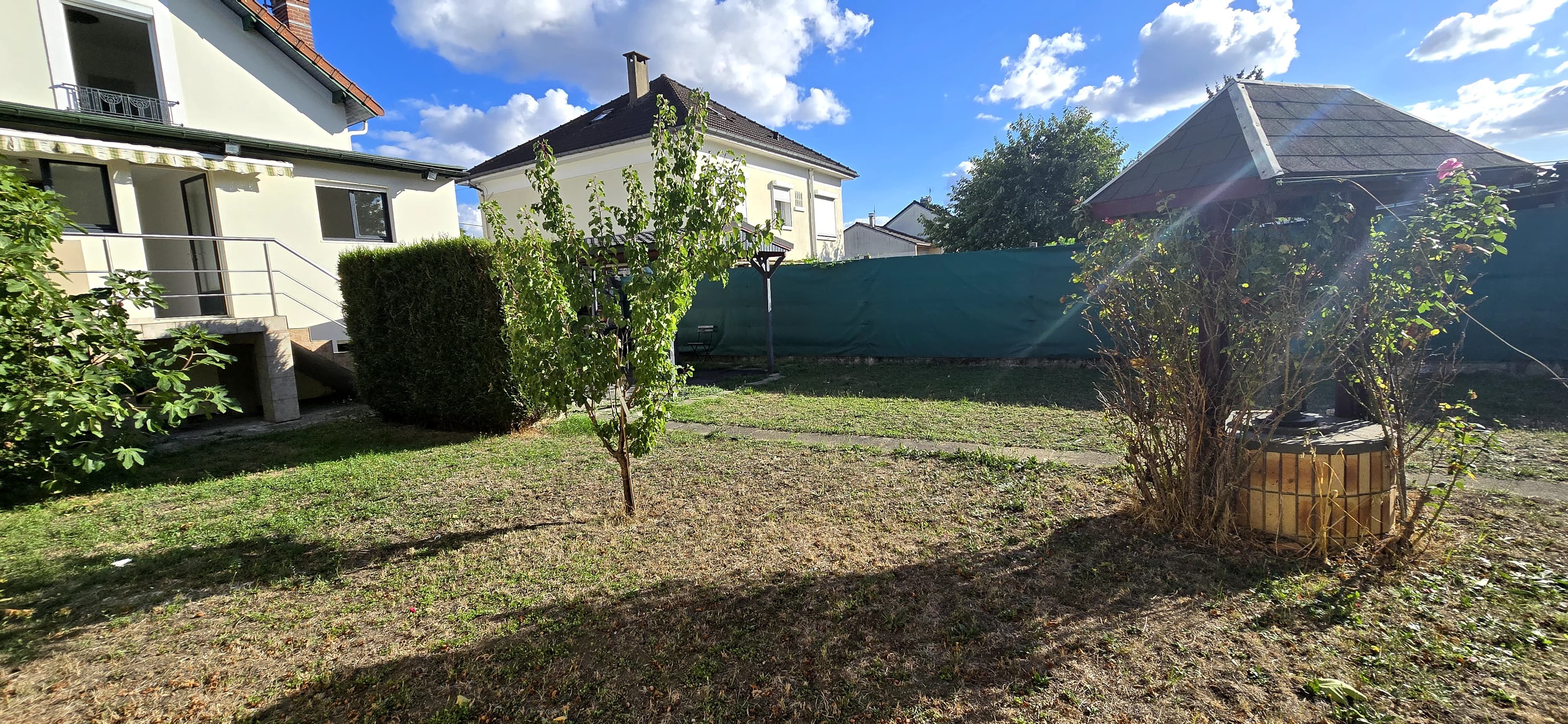 Ravissante maison de 142 m² avec jardin & dépendance - Photo 5
