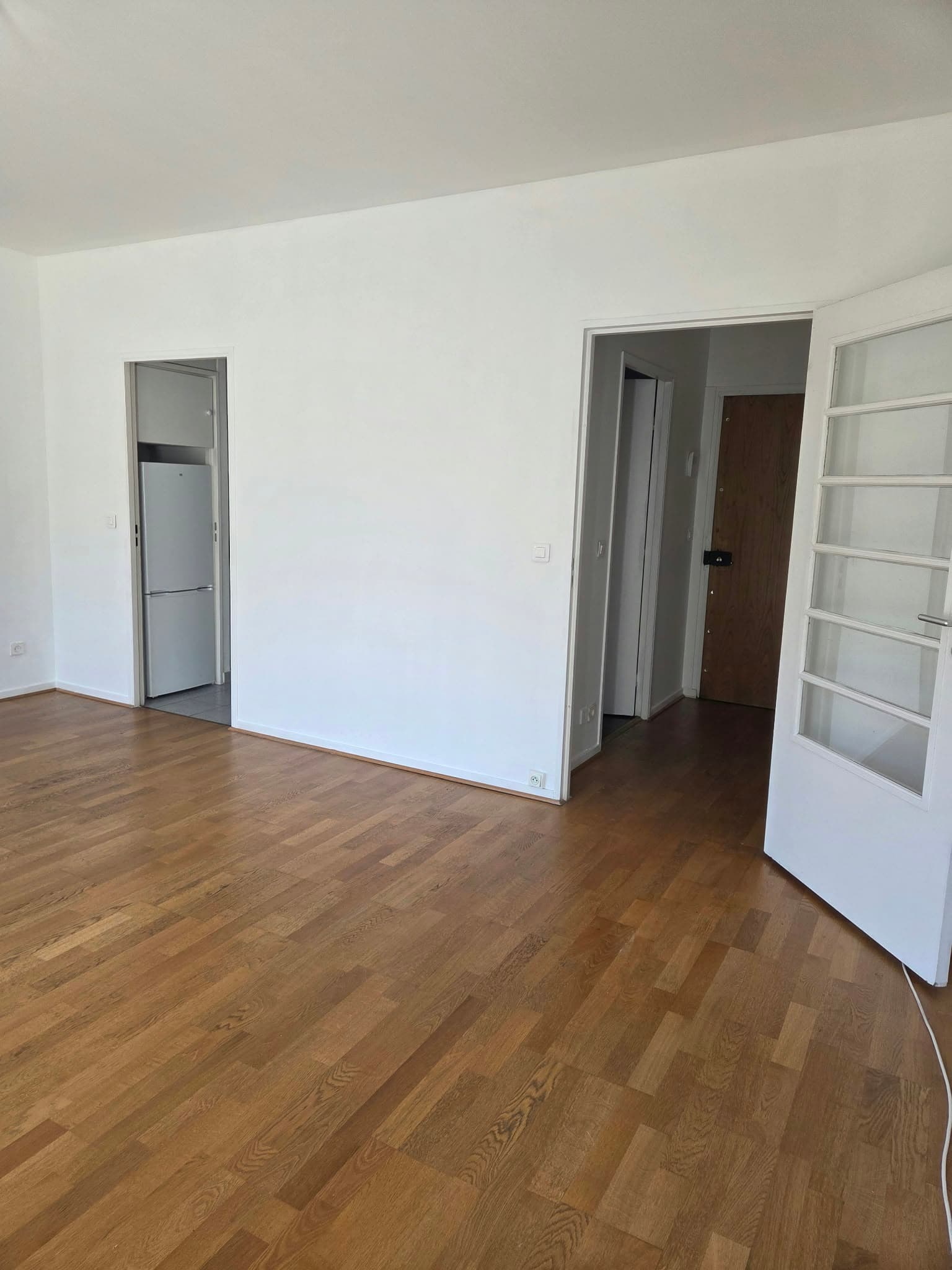 Studio de 32 m² avec balcon - Levallois-Perret, Île de la Jatte - Photo 3