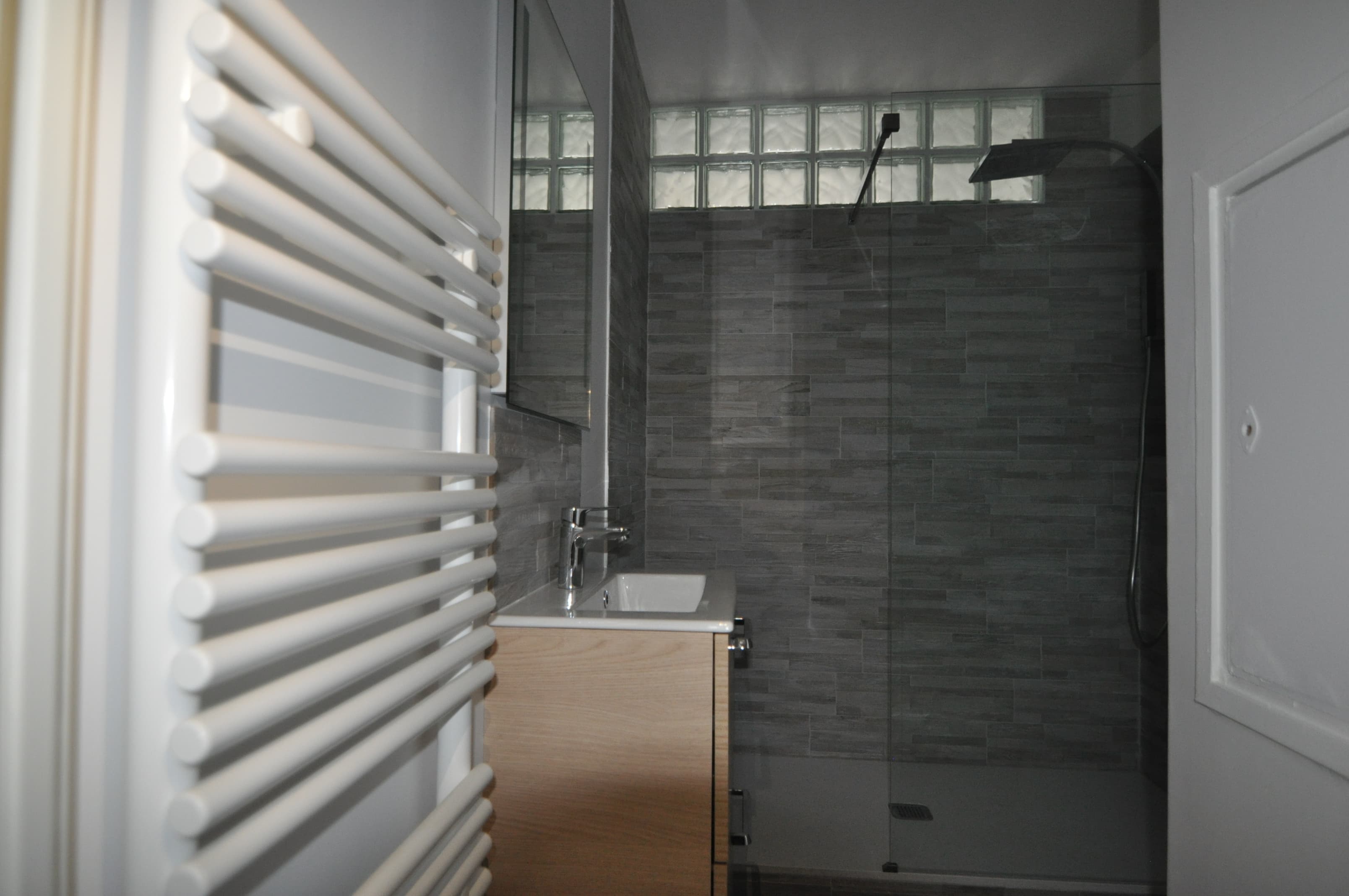 Puteaux - Quartier République -Grand studio de 37 m² - Photo 5