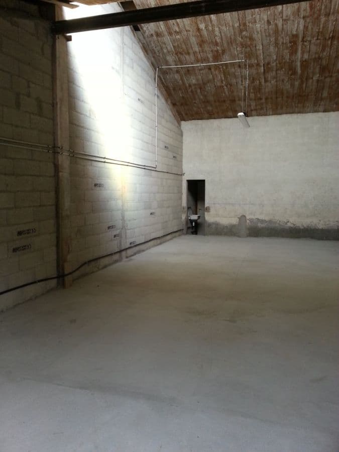 Local de 95m² - Photo 4