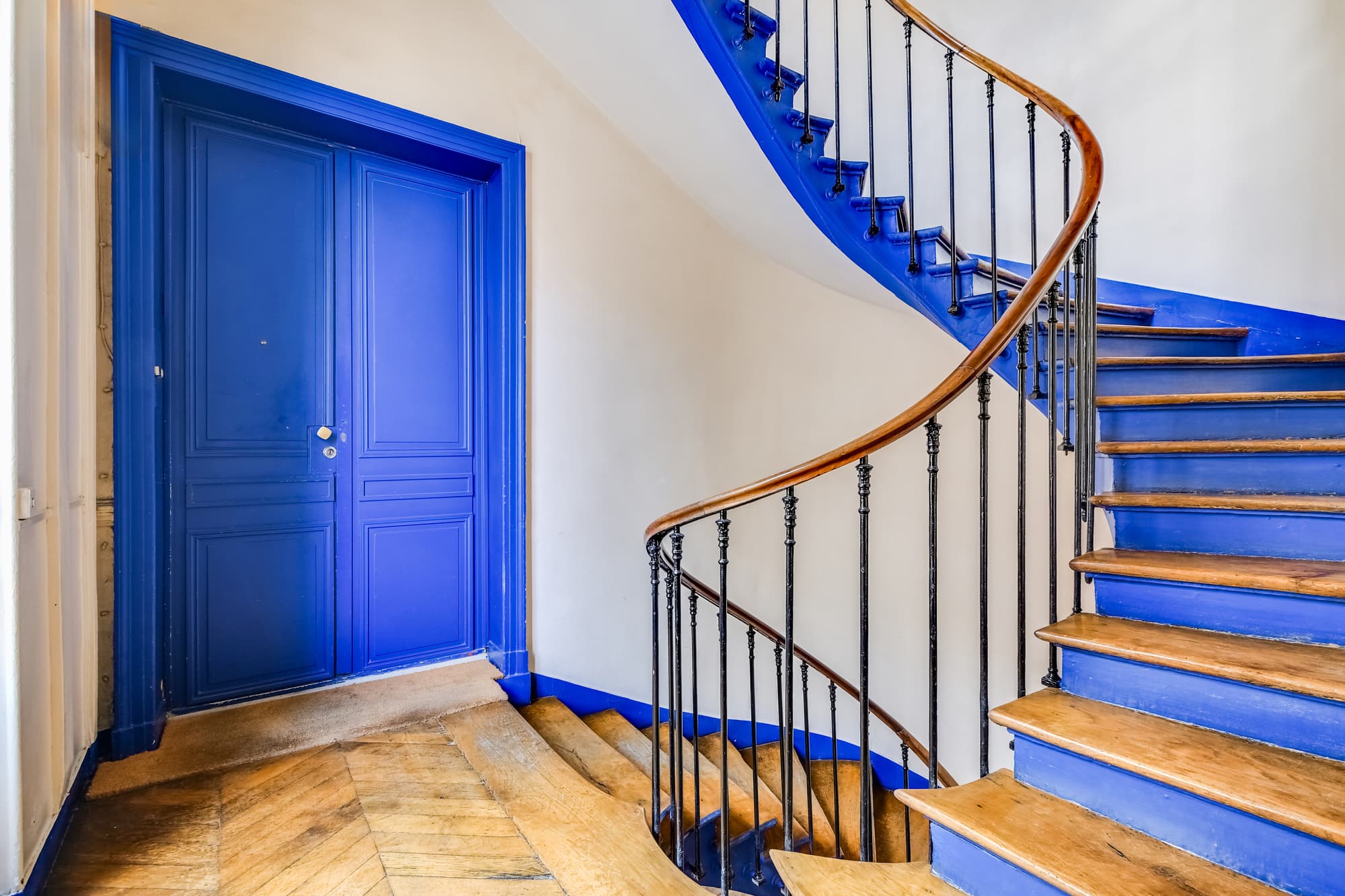 Pieds à terre d'architecte rue d'Hauteville - Photo 9