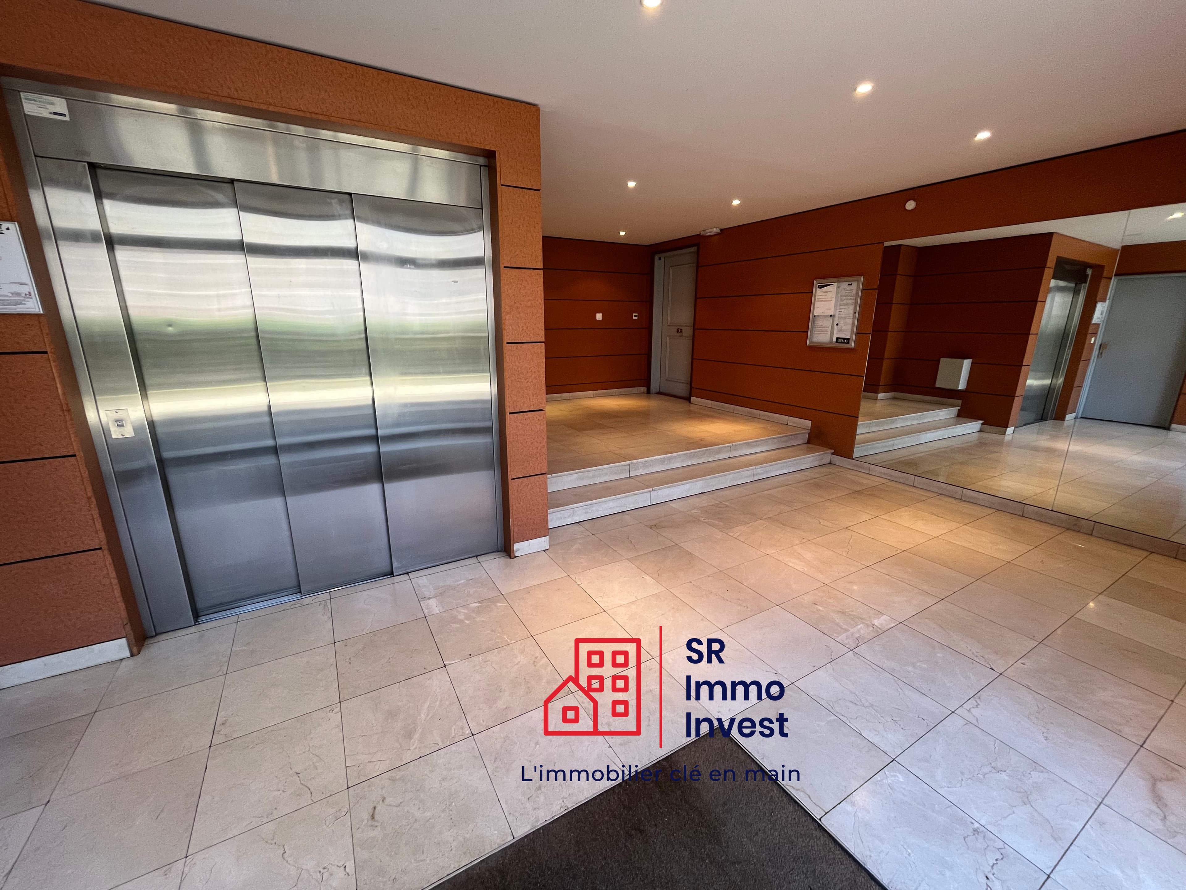 T4 80m², terrasse au calme de 30 m², parking - Gratte-Ciel - Photo 10