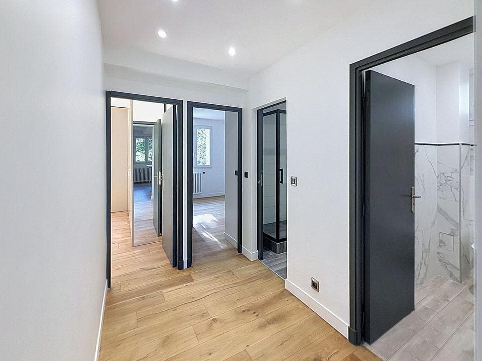 NEUILLY SUR SEINE - BEAU 4 PIECES DE 100 M CARRE - Photo 6