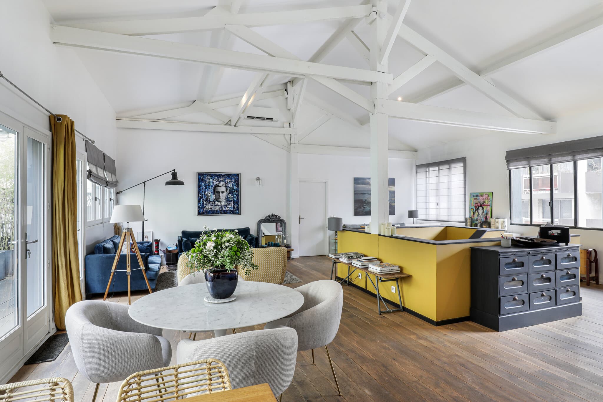 LOFT FAMILIAL D EXCEPTION AVEC TERRASSE DE 37 m2 CENTRE VILLE - Photo 4