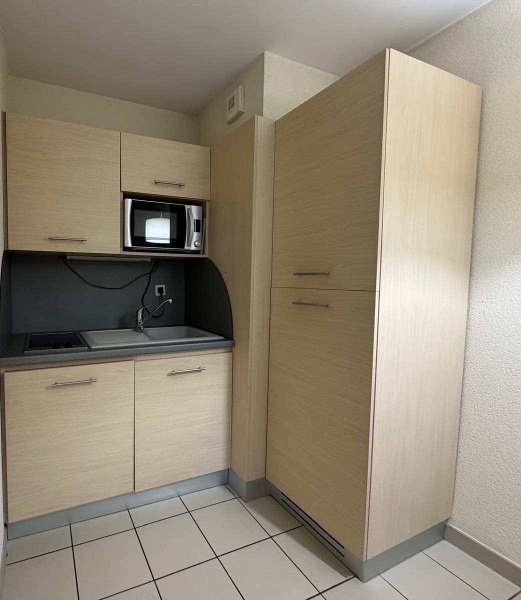 Appartement meublé, 1 pièce, Divonne-les-Bains - Photo 3