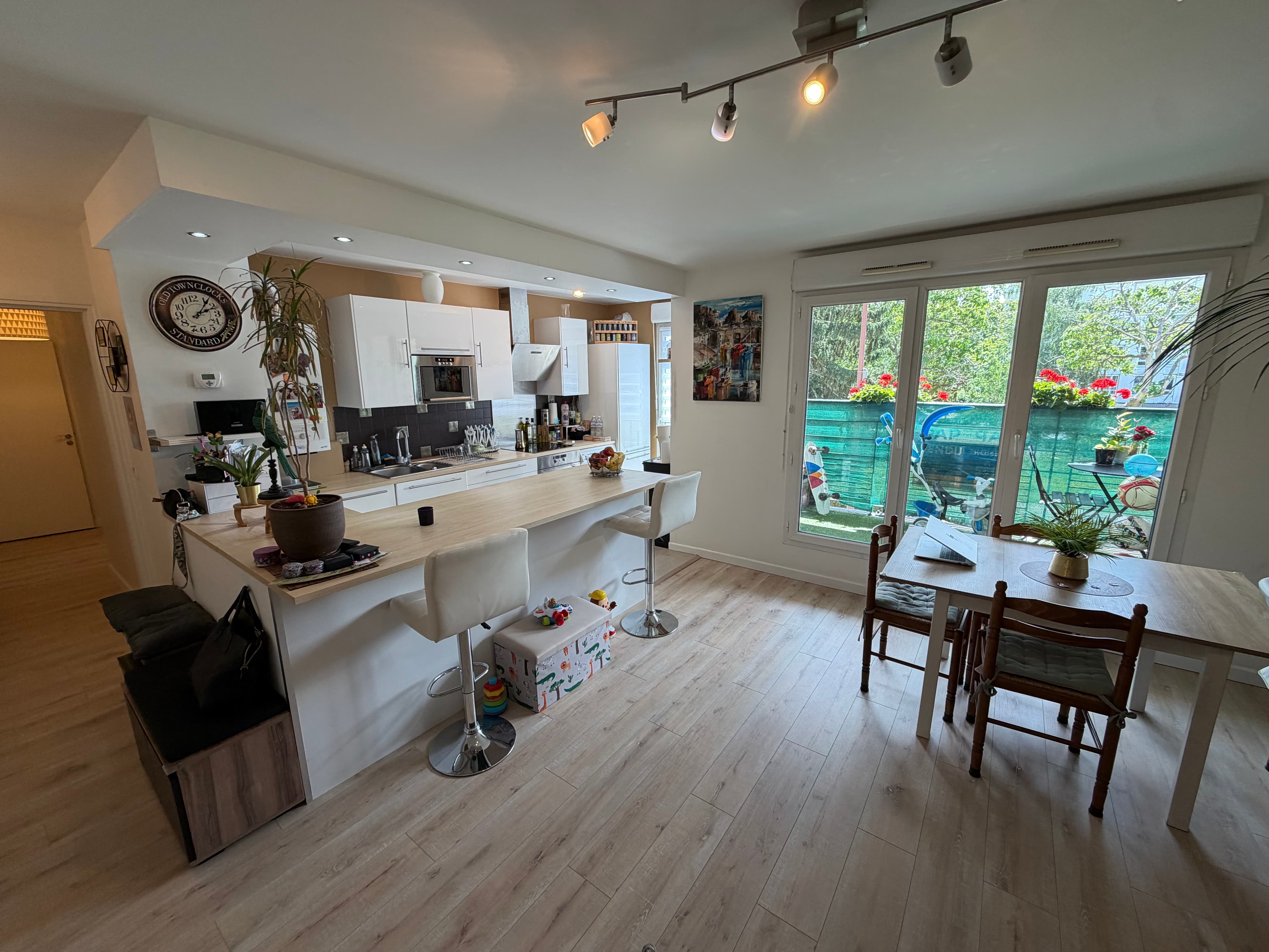 SUPERBE 3 PIÈCES DE 63 M², PRÊT À EMMÉNAGER ! - Photo 2
