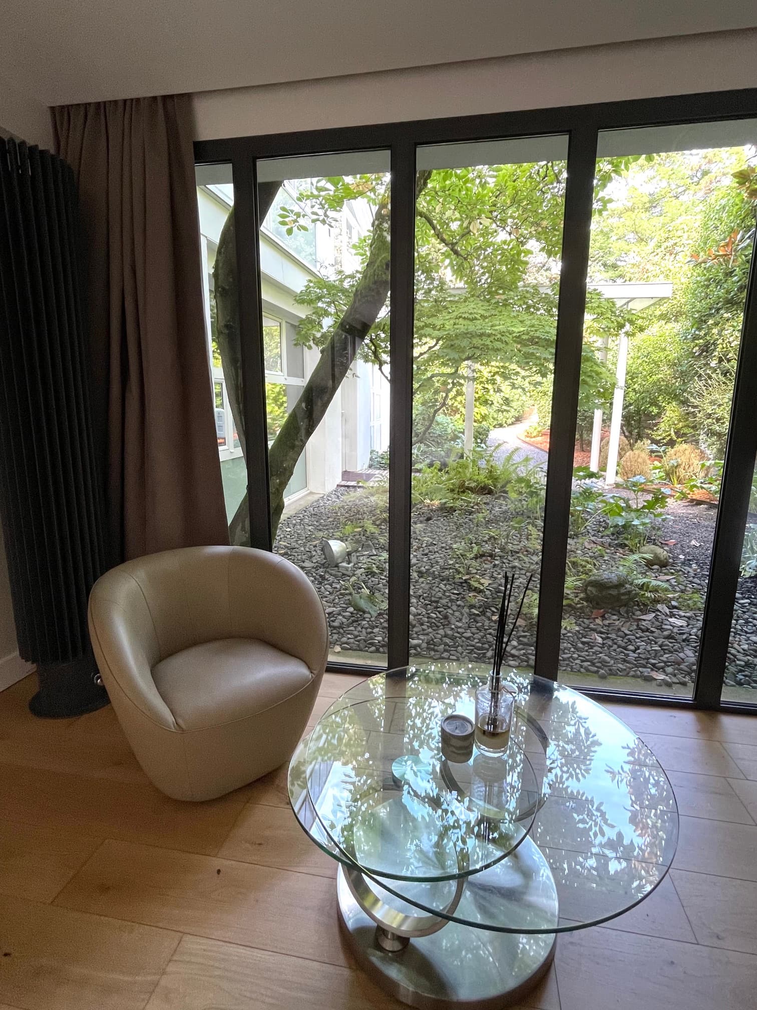 Villa contemporaine d'exception sur 2000 m2 de terrain Piscine - Photo 9