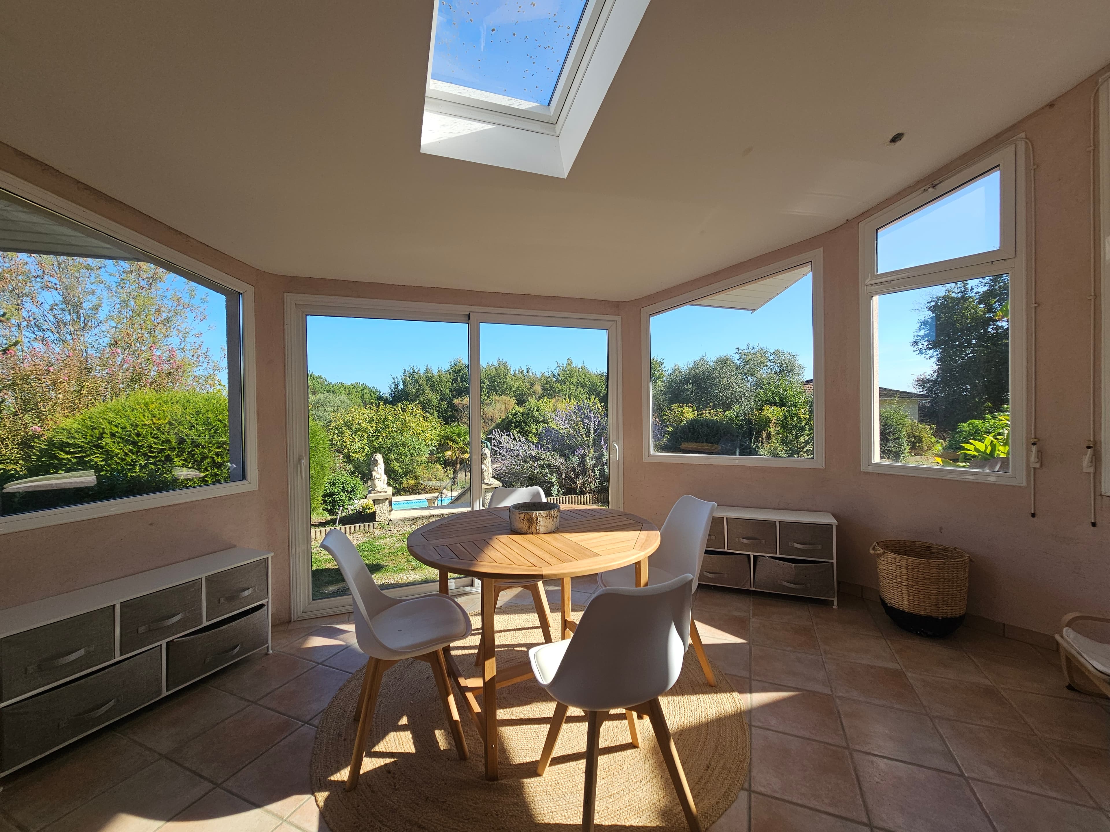 Maison de 150 m² avec piscine - Photo 4