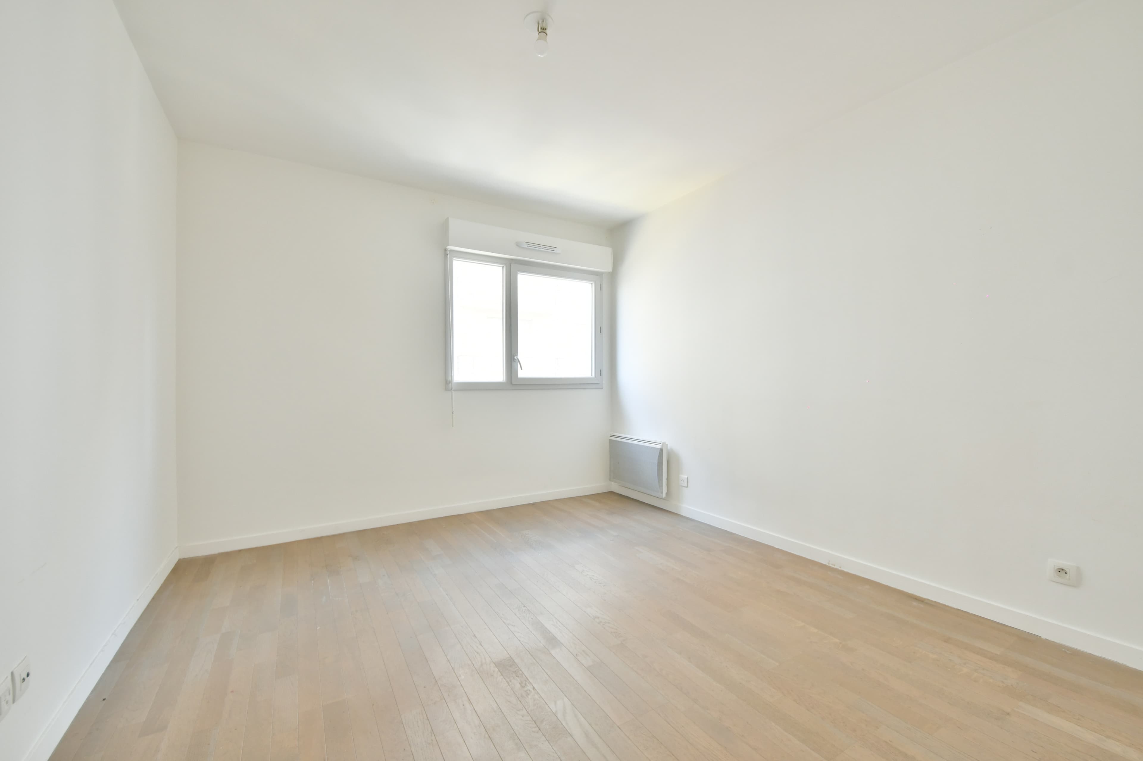 Appartement 2 Pieces avec terrasse à moins de 2 minutes du métro - Photo 6