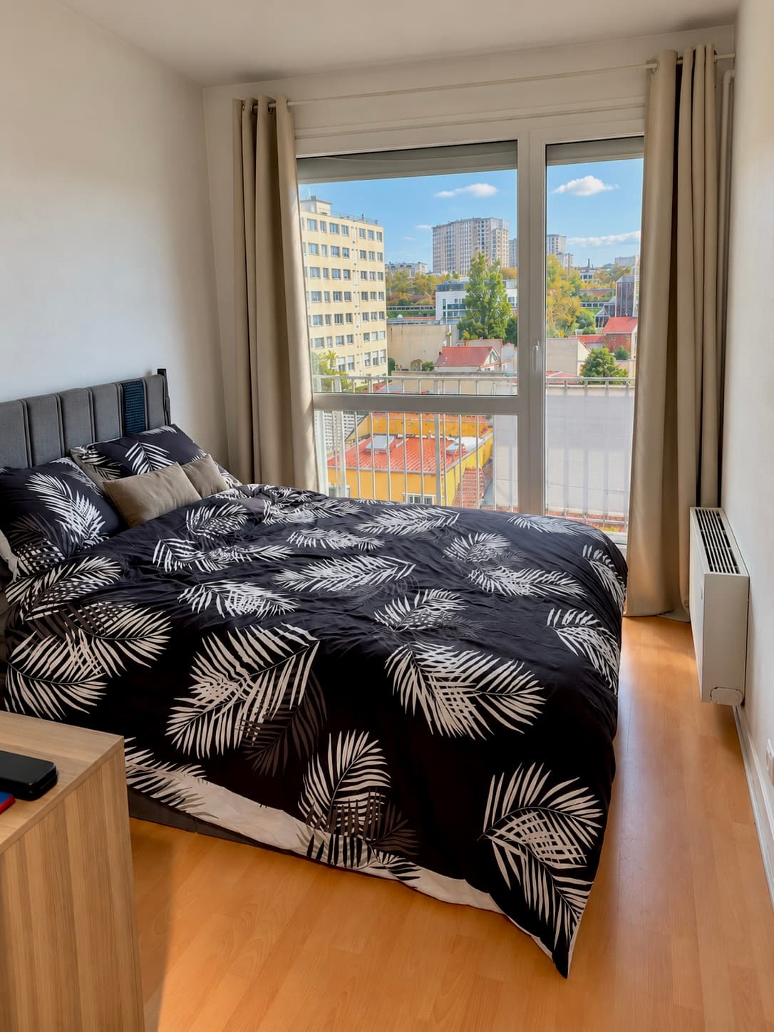 DERNIER ÉTAGE AVEC ASCENSEUR, BALCON, CAVE ET PARKING - Photo 5