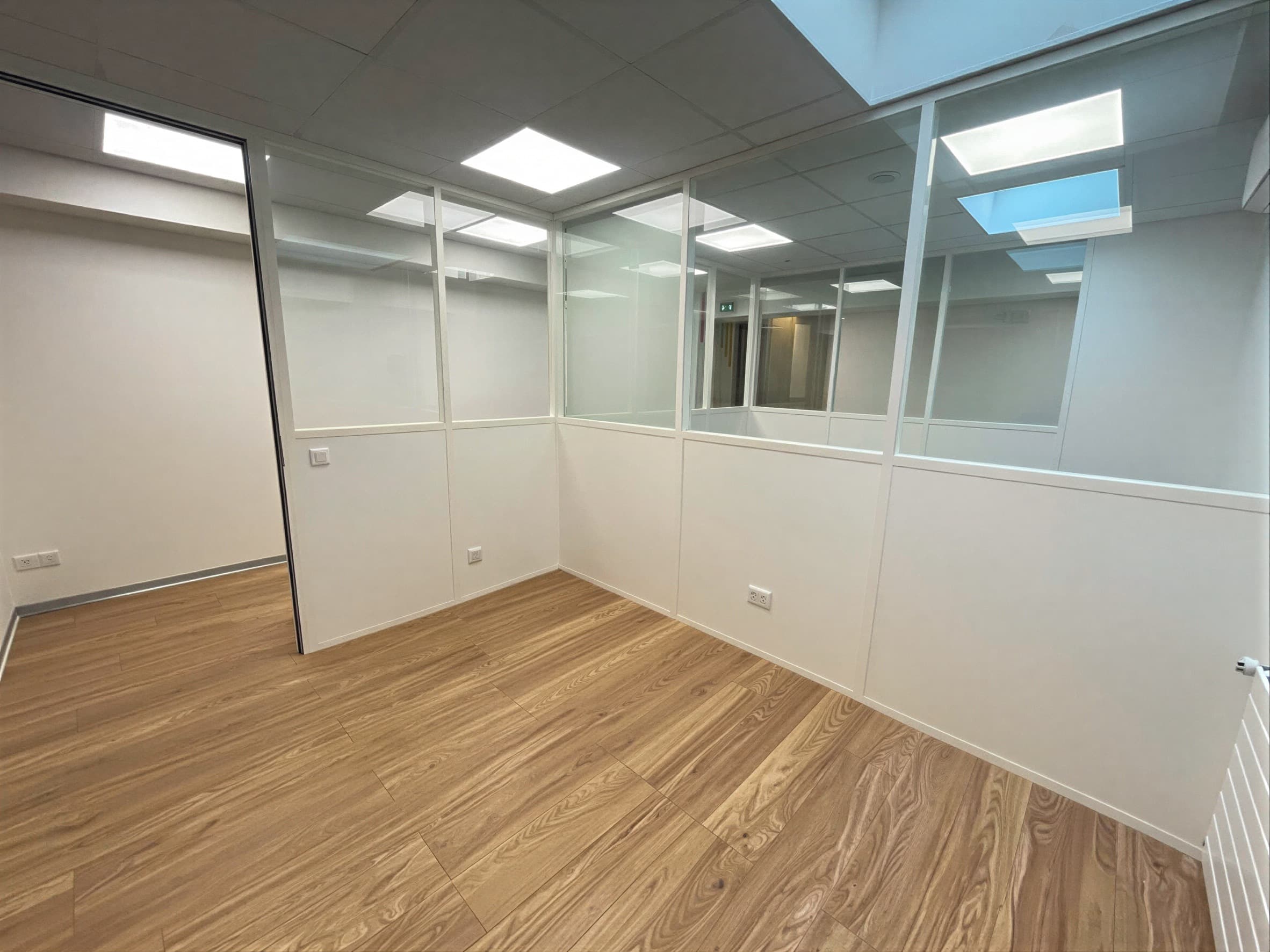 LOCAL COMMERCIAL - PARIS 15 - CONVENTION / BOUCICAUT - Photo 3