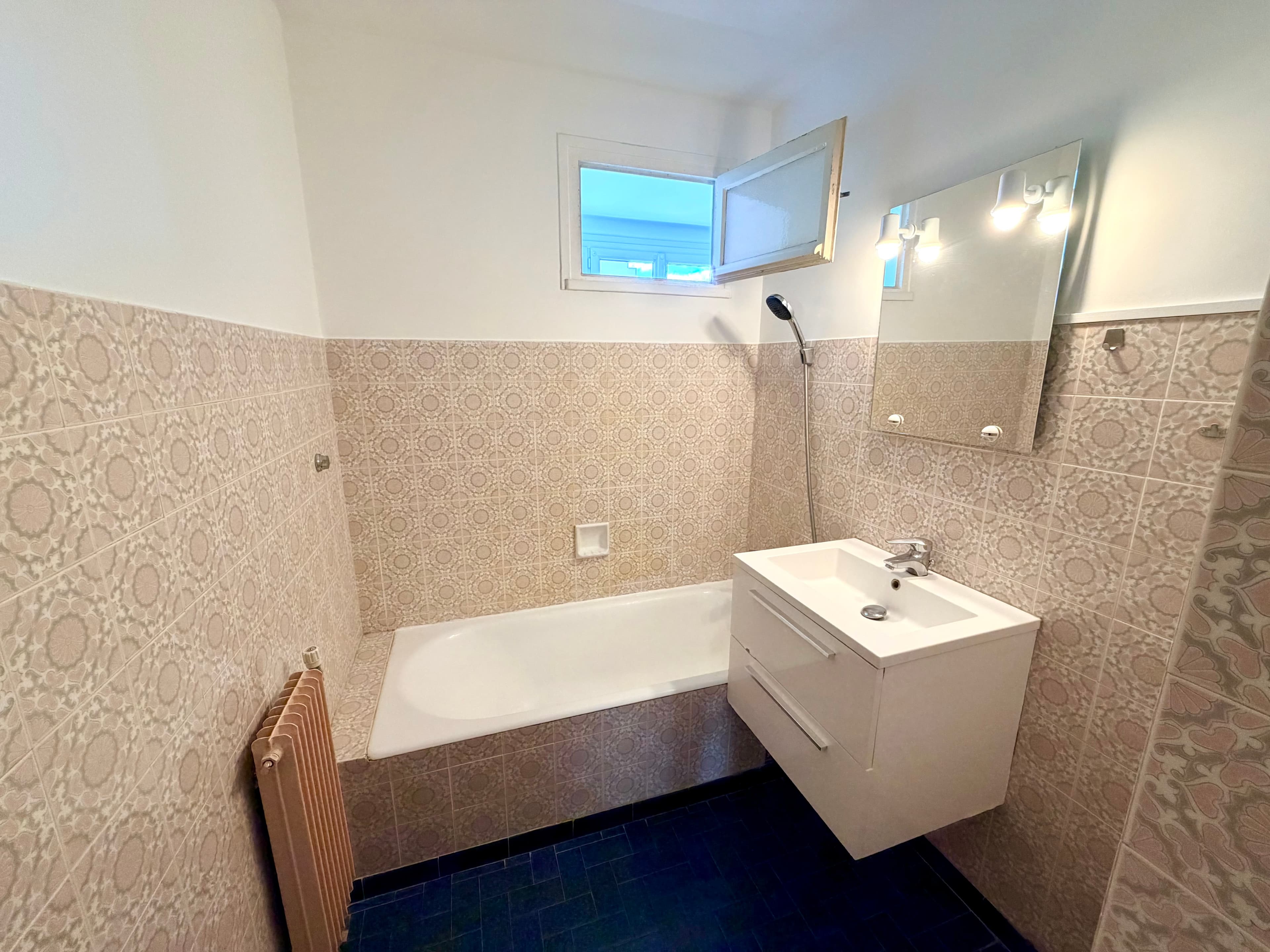 MEYLAN BEL APPARTEMENT TRAVERSANT F4 DONNANT SUR PARC - Photo 8