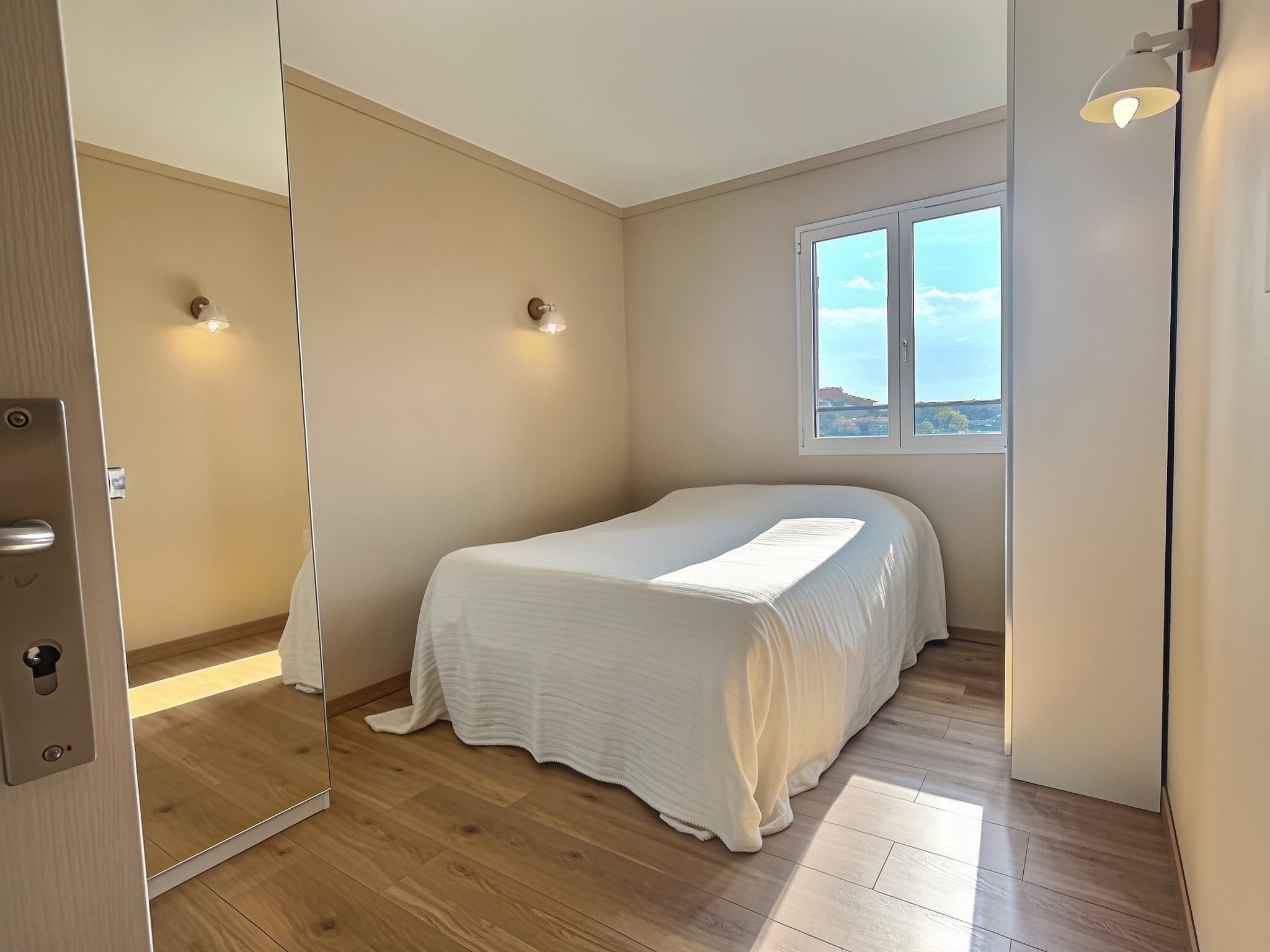 Villa T3 avec Vue Mer, Plein Sud & Piscine à Cagnes-sur-Mer - Photo 7